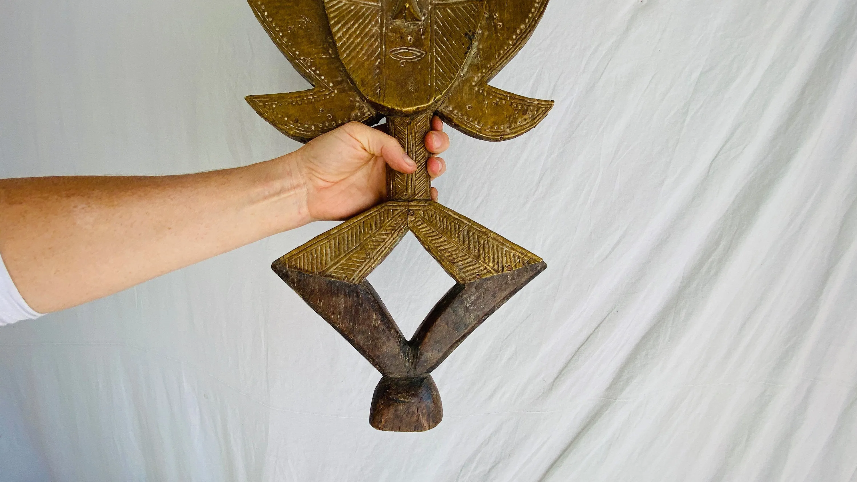 Bakota Relic. African Art. Brass & Wood Female Sculpture.