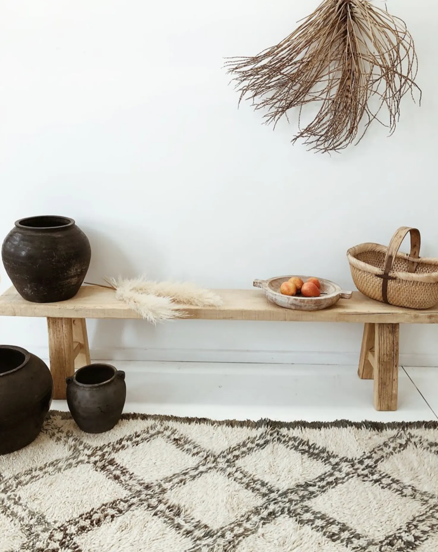 Dewi Elm Benches