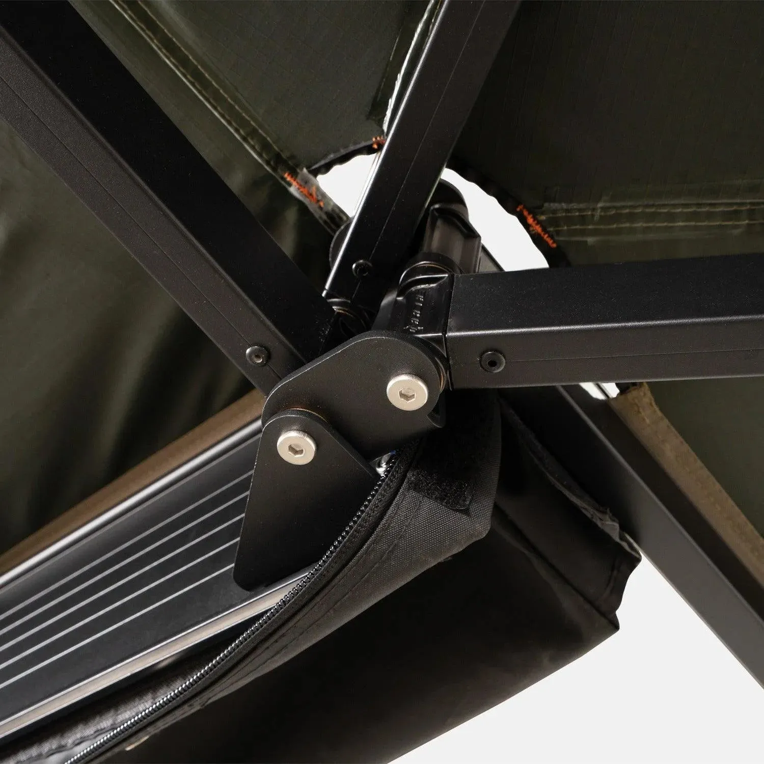 ECO 270 Eclipse Swing Arm Awning - Darche - T050801743ECO