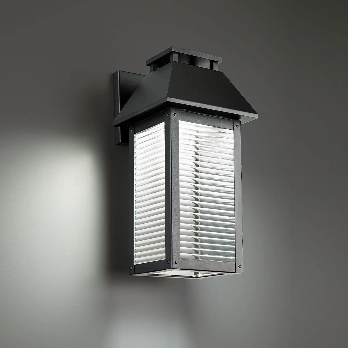Faulkner 18 in LED Outdoor Wall Lantern 927 Lumens 3000K Black Finish