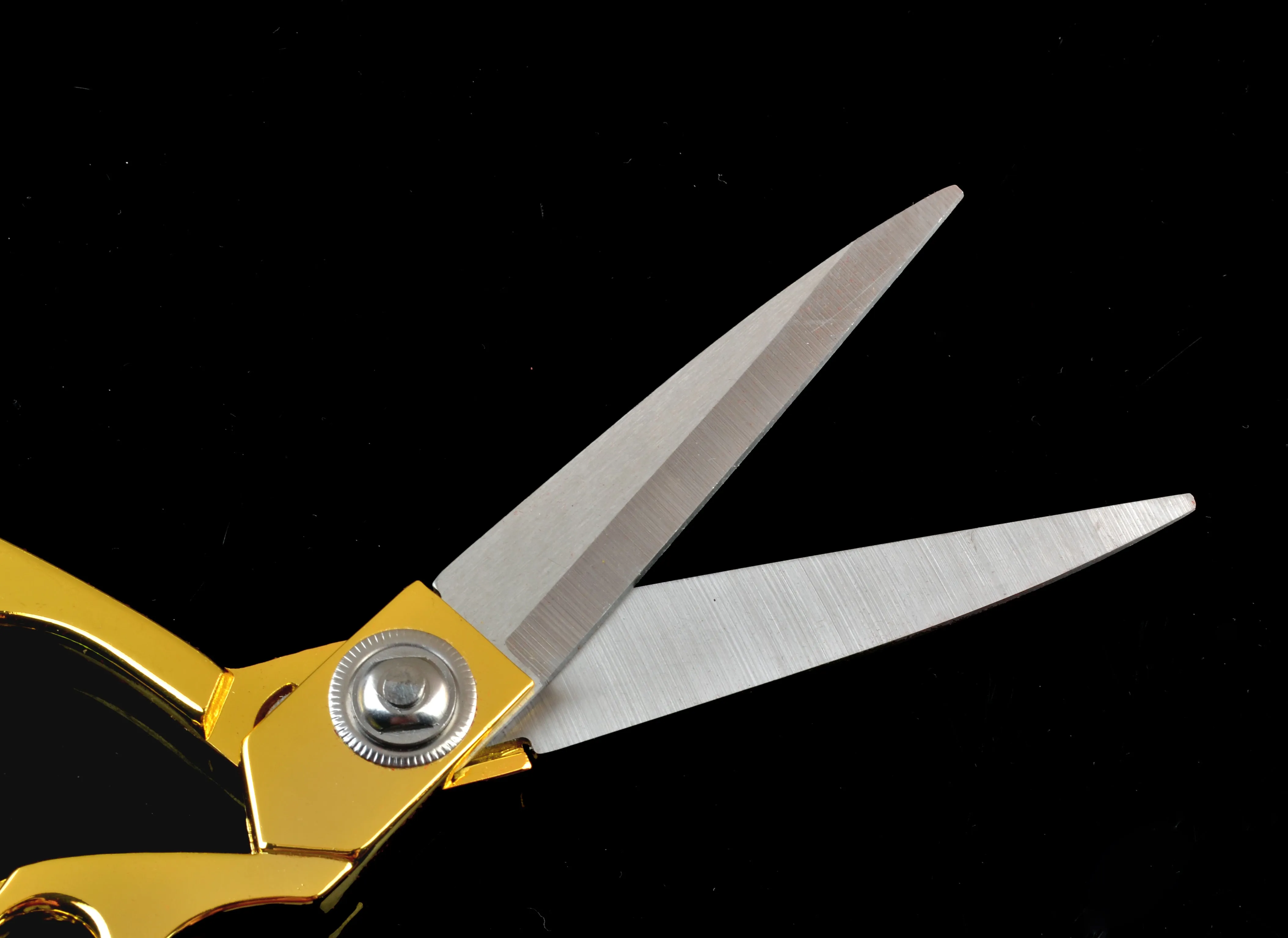 Heavy Duty Scissors for Cutting Arts and Craft Fabrics for Hobby or Commercial Use - eZthings Brand