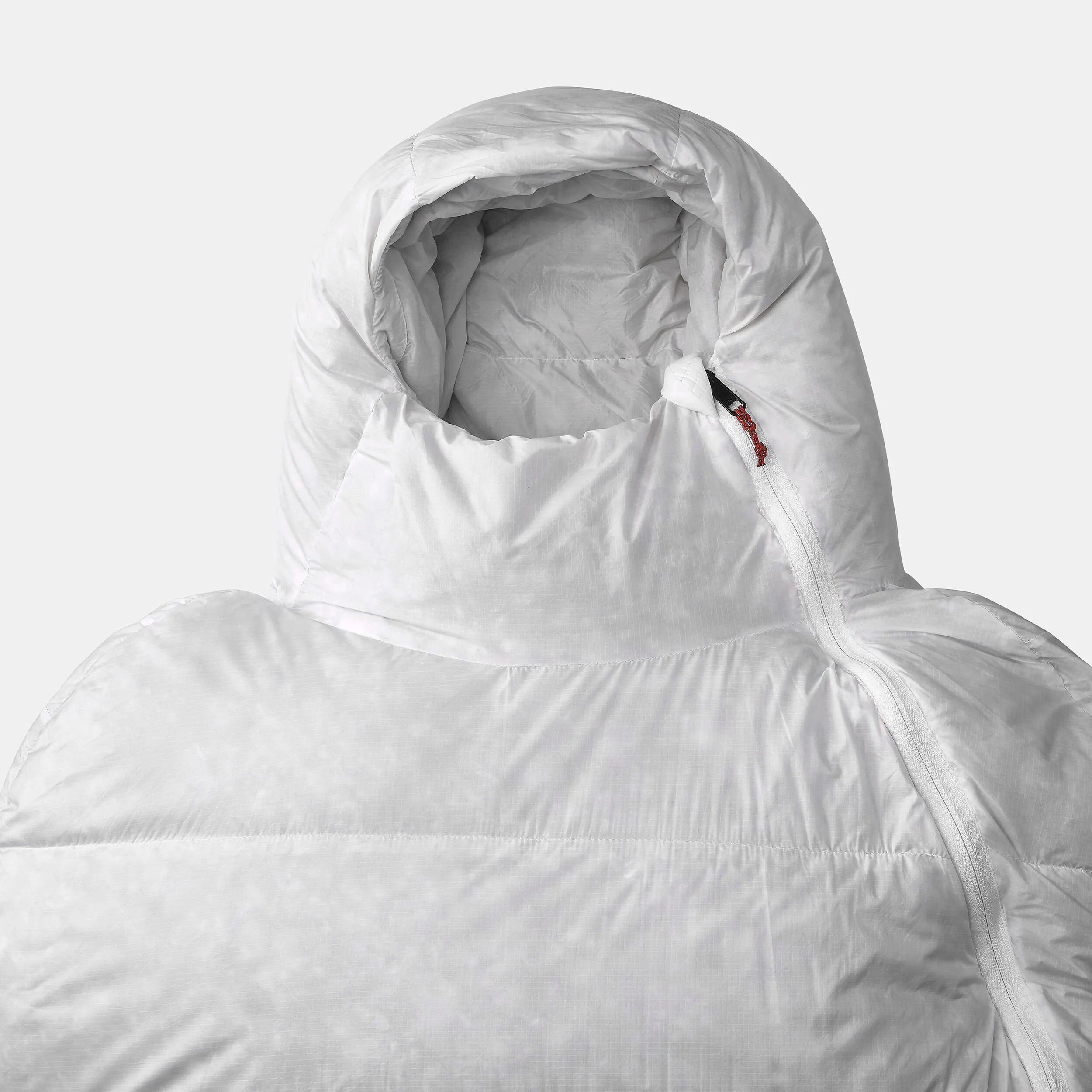 Hiking sleeping bag Forclaz MT900 down