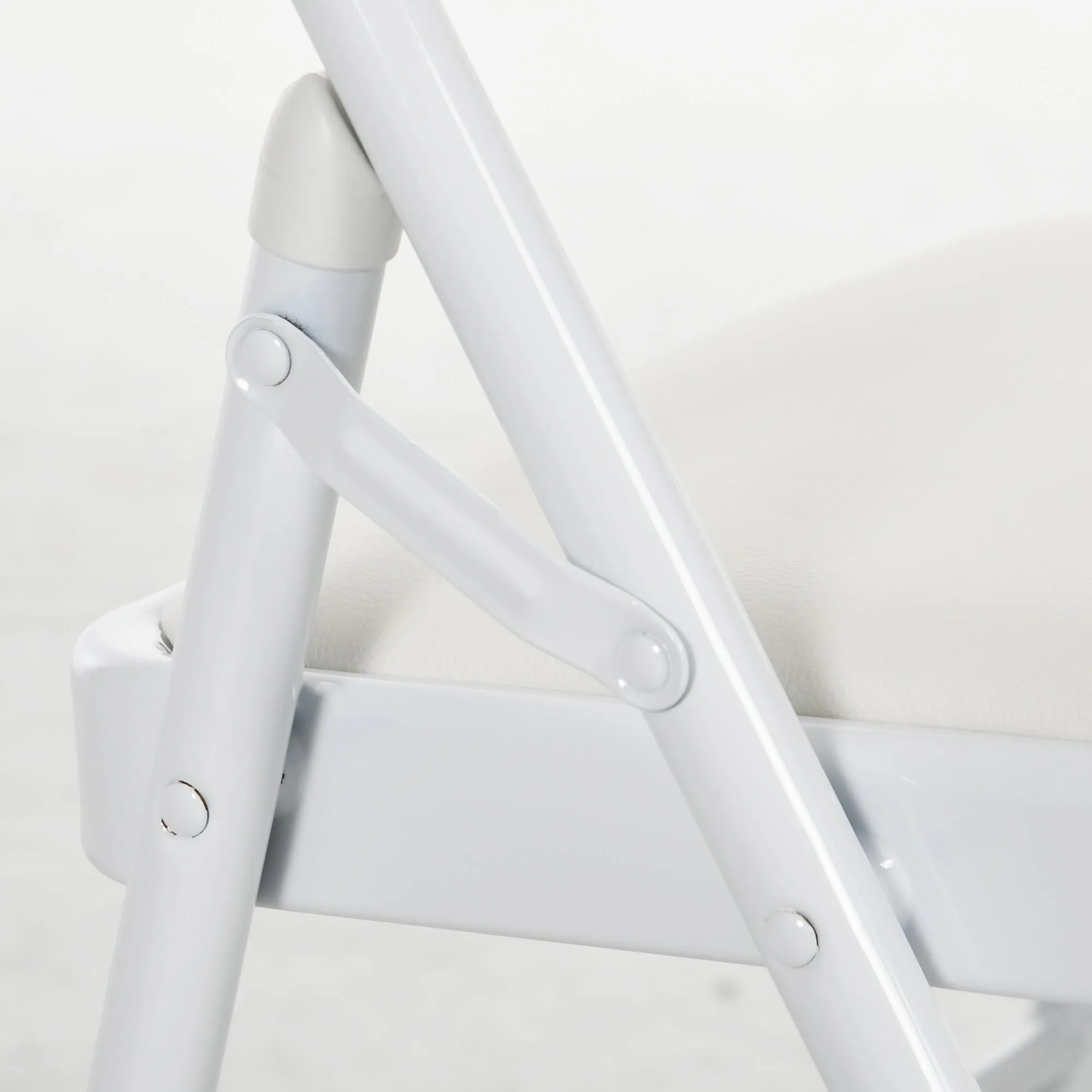 HOMCOM 2 Pack Padded Folding Chairs with Cushioned Seat and Metal Frame White