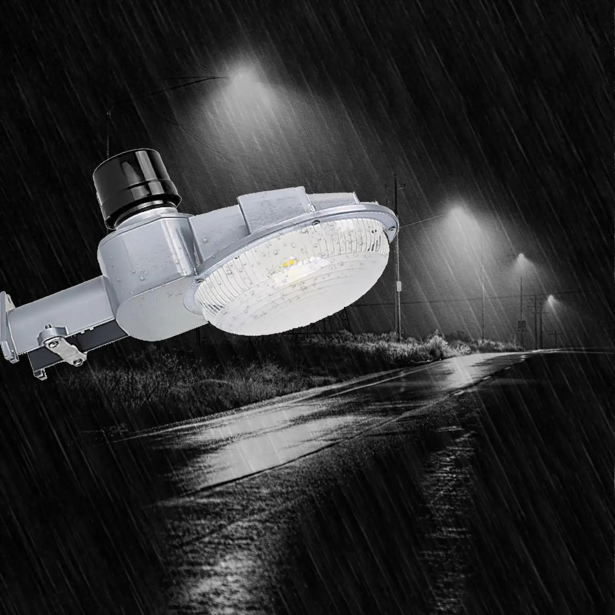 LED Dusk to Dawn Security Light, 65 Watts, 8800 Lumens, 5000K, Wall Mount, 120-277V