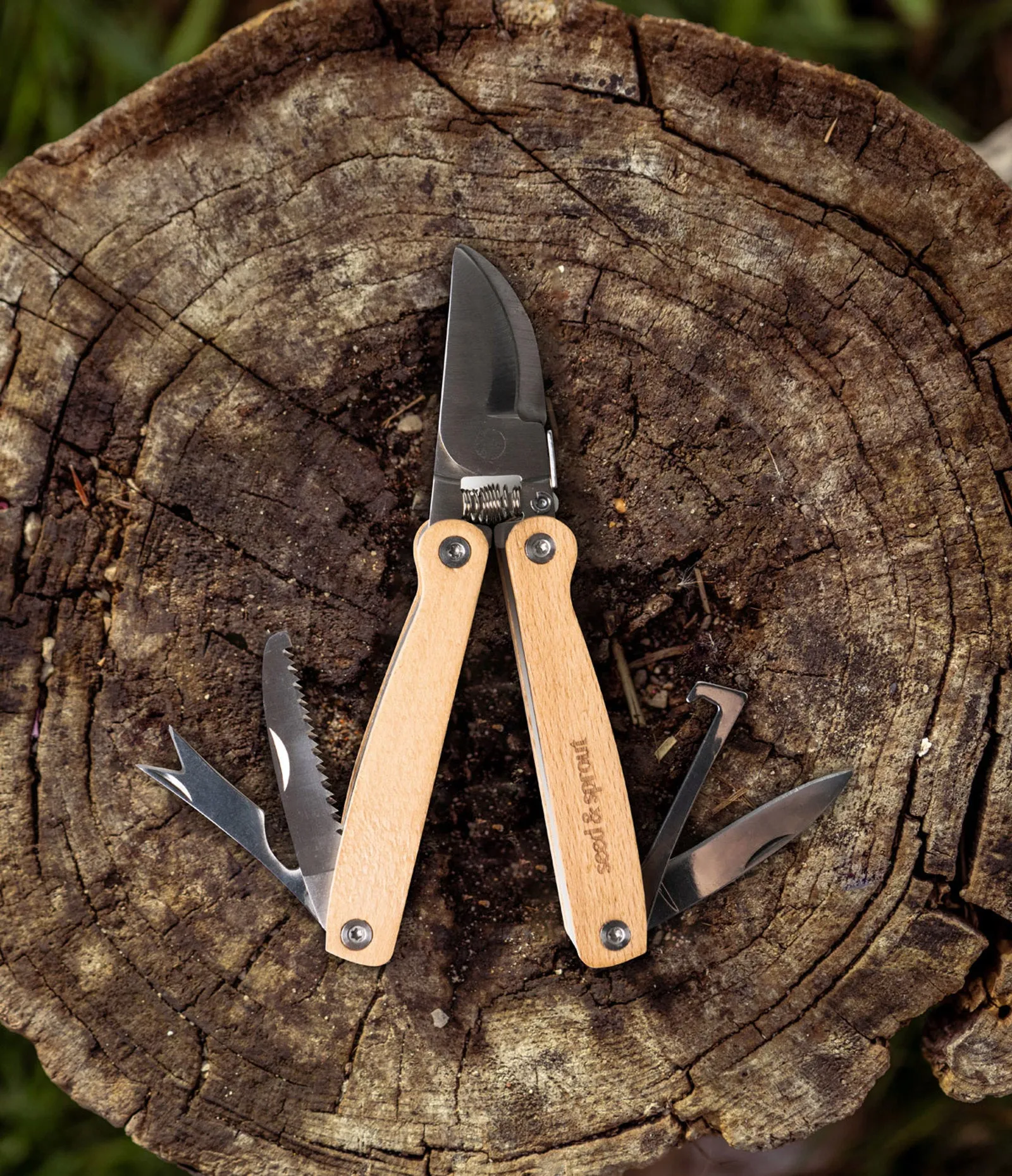 Seed & Sprout® 6-In-1 Gardening Pocket Tool