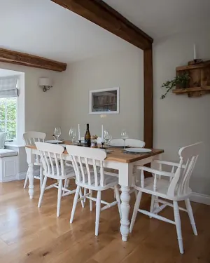 Slat Back Dining Set with Carvers