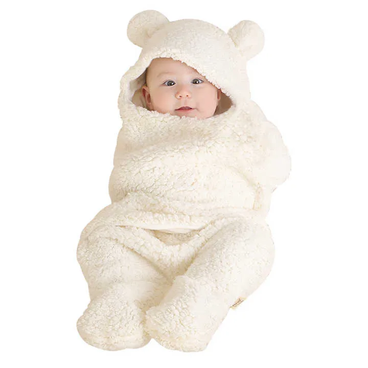 Sleeping bags for newborns . حقائب نوم للأطفال حديثي الولادة