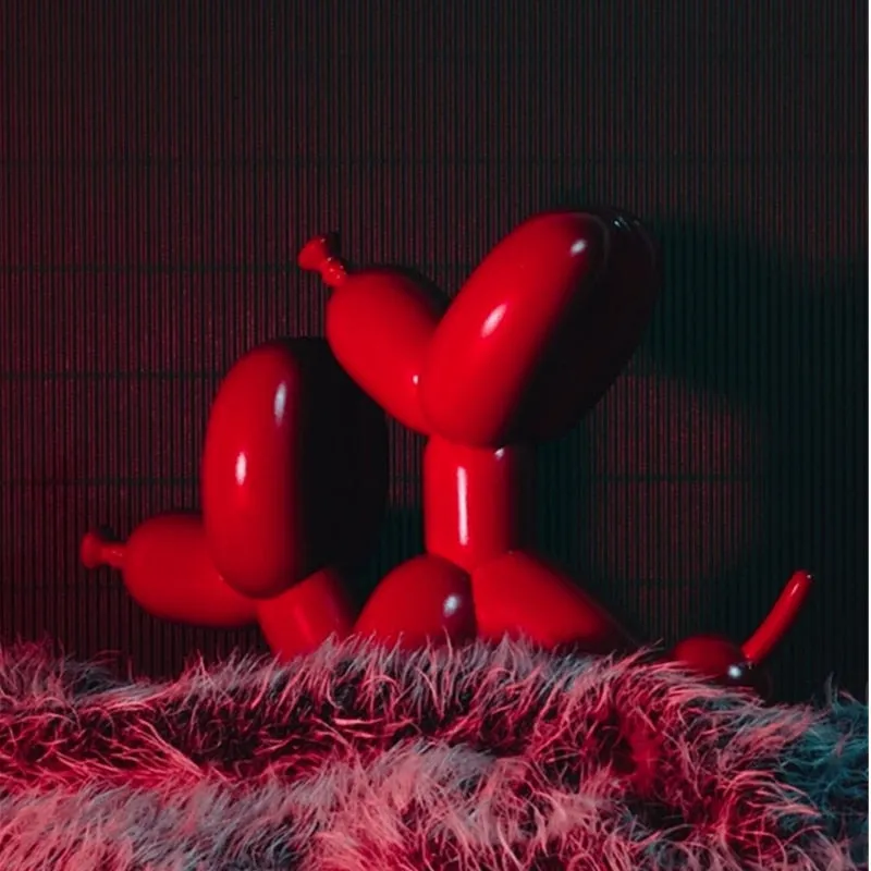TEEK - Humpday Dog Play Statues