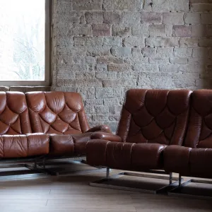 Tetrad Nucleus Modular Sofa Chairs