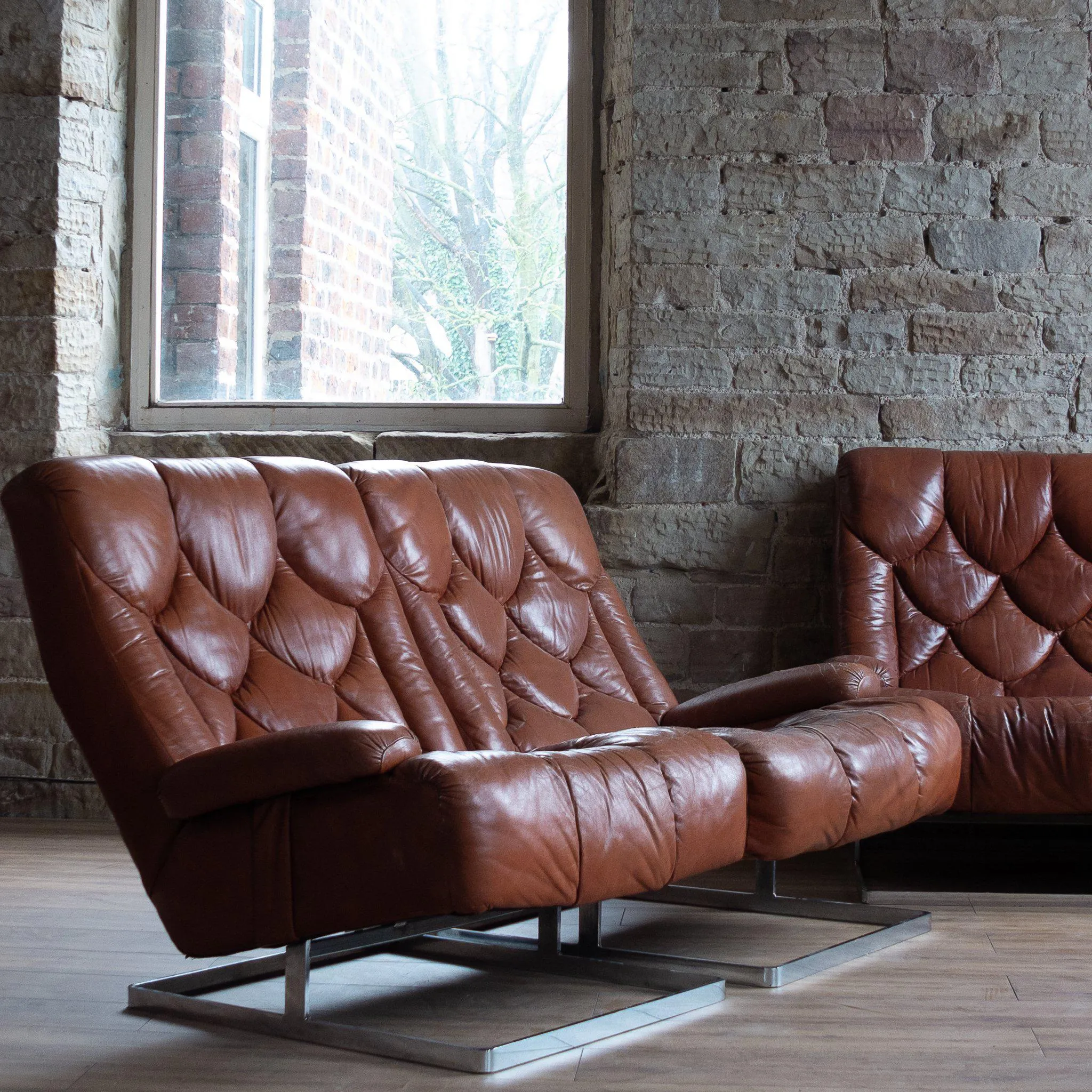Tetrad Nucleus Modular Sofa Chairs