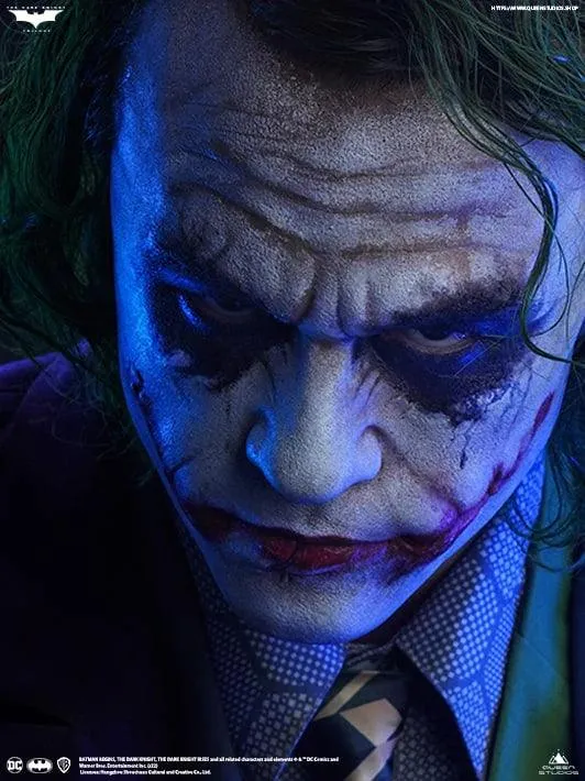 The Dark Knight Joker (Heath Ledger) Life Size Statue