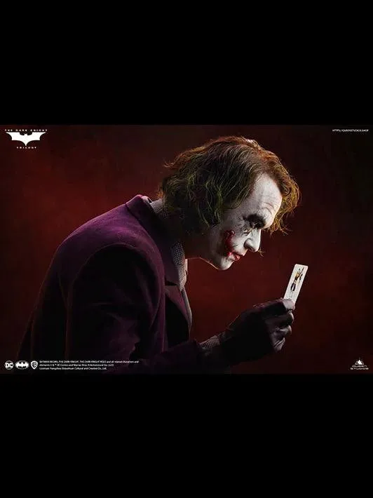 The Dark Knight Joker (Heath Ledger) Life Size Statue